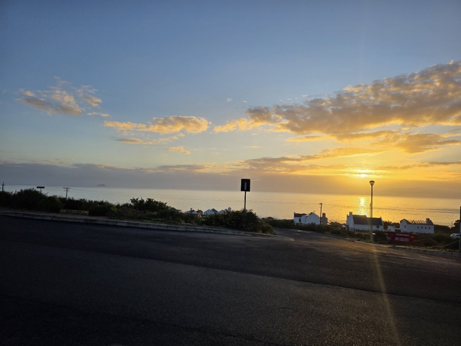  Bedroom Property for Sale in St Helena Views Western Cape